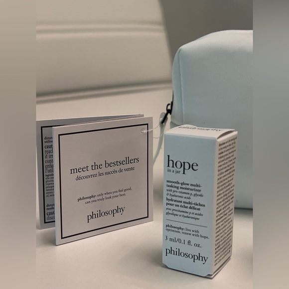 NEW PHILOSOPHY 4 PIECE MEET THE BESTSELLERS GIFT WITH COSMETIC BAG DECEMBER 2025 - Picture 6 of 12